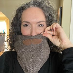 Brand new Pip Robins Moustache Cowl